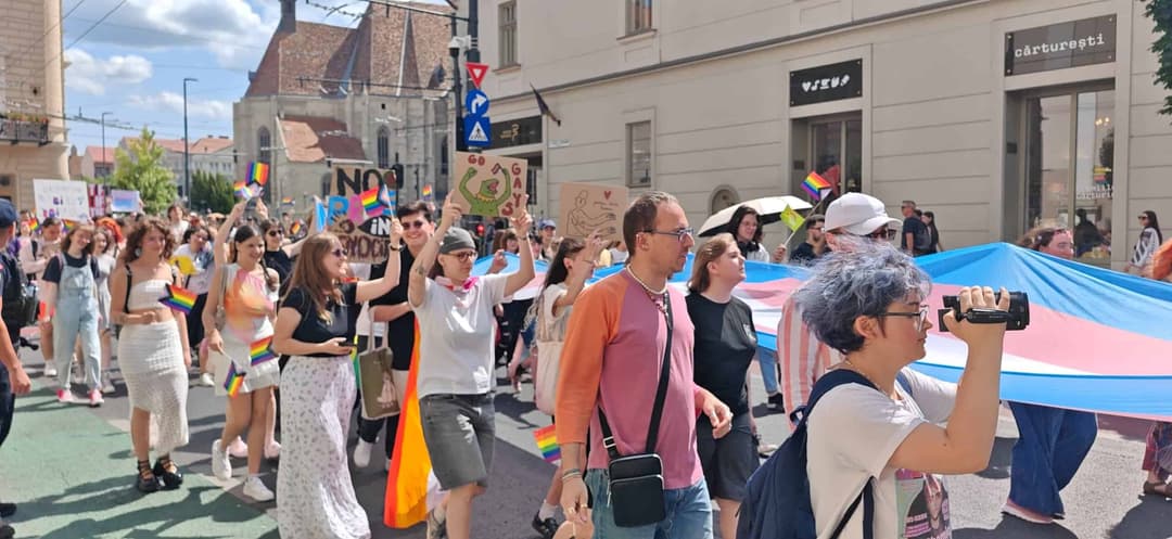 Peste 5.000 de participanți cer Drepturi egale pentru fiecare!