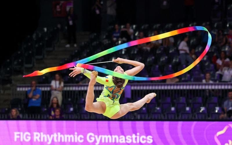 Cupa Mondială de Gimnastică Ritmică debutează vineri la Cluj! Elite internaționale și românești în competiție. Vezi programul la Cluj24.ro!