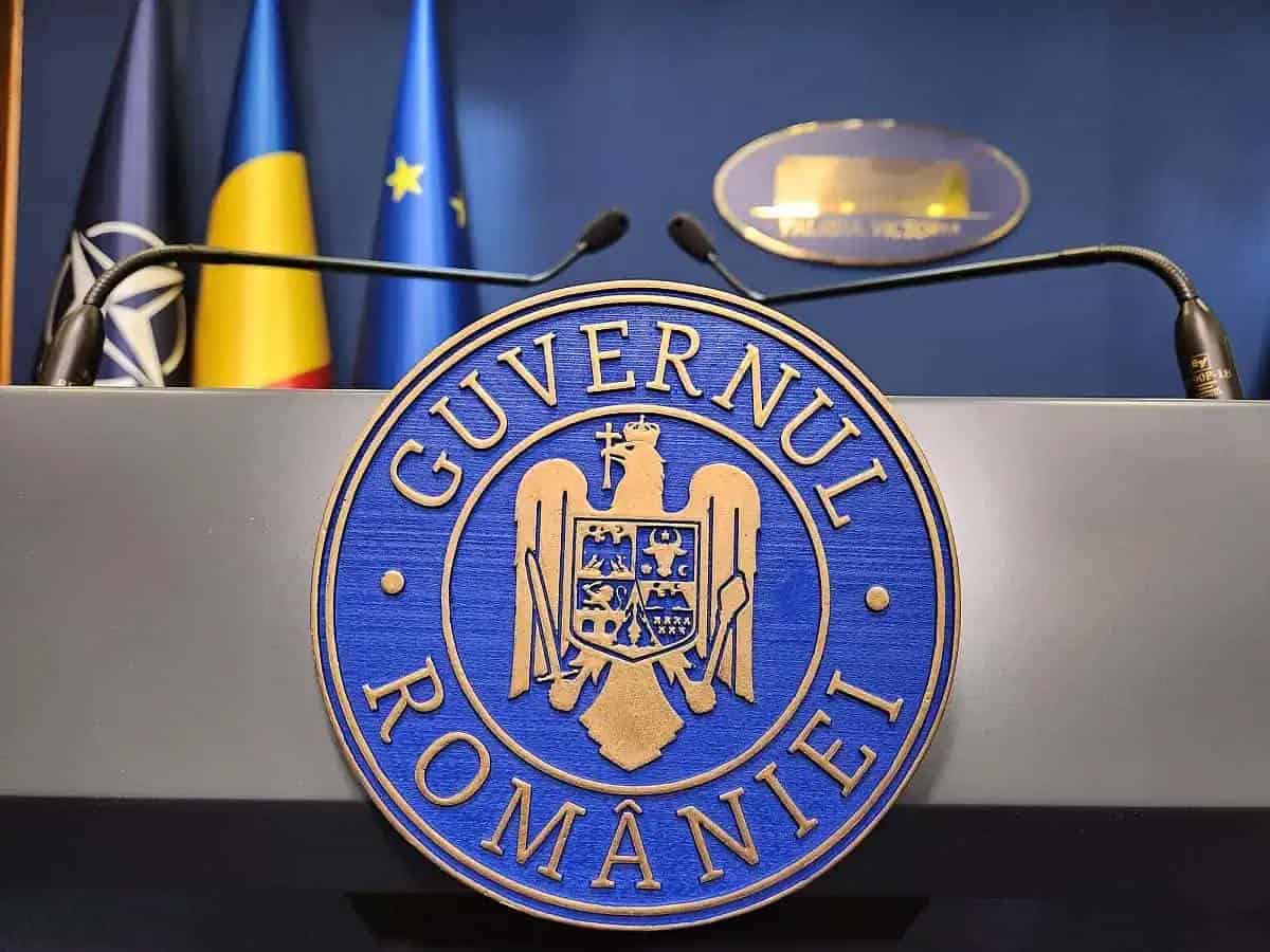 Demisia lui Anastasiu este necesară pentru integritatea funcției publice în contextul acuzațiilor de corupție.
