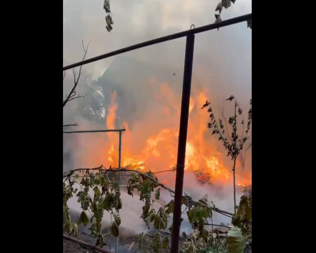 Intervenție Rapidă a Pompierilor la Incendiul unei Anexe Gospodărești pe Strada Blajului, Cluj-Napoca - Niciun Rănit. Află Detalii pe Cluj24.ro!