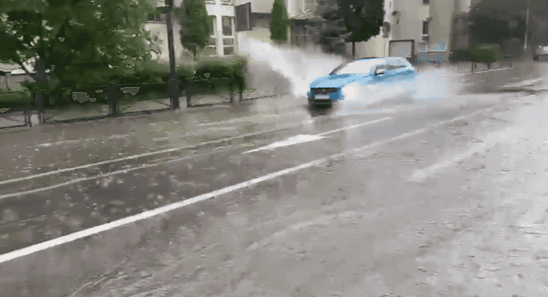  Atenționare Meteo cu Descărcări Electrice și Grindină, Valabilă Până pe 26 Mai!