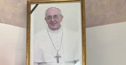  Alegerea noului Papă: 16 cardinali favoriți pentru a-l succeda pe Papa Francisc. Conclavul decisiv începe miercuri