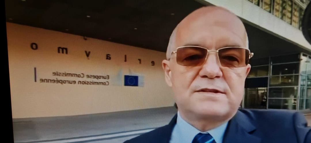  Votați cu grijă duminică să nu pierdem fondurile de centură și să evităm o vizită la Putin după bani!