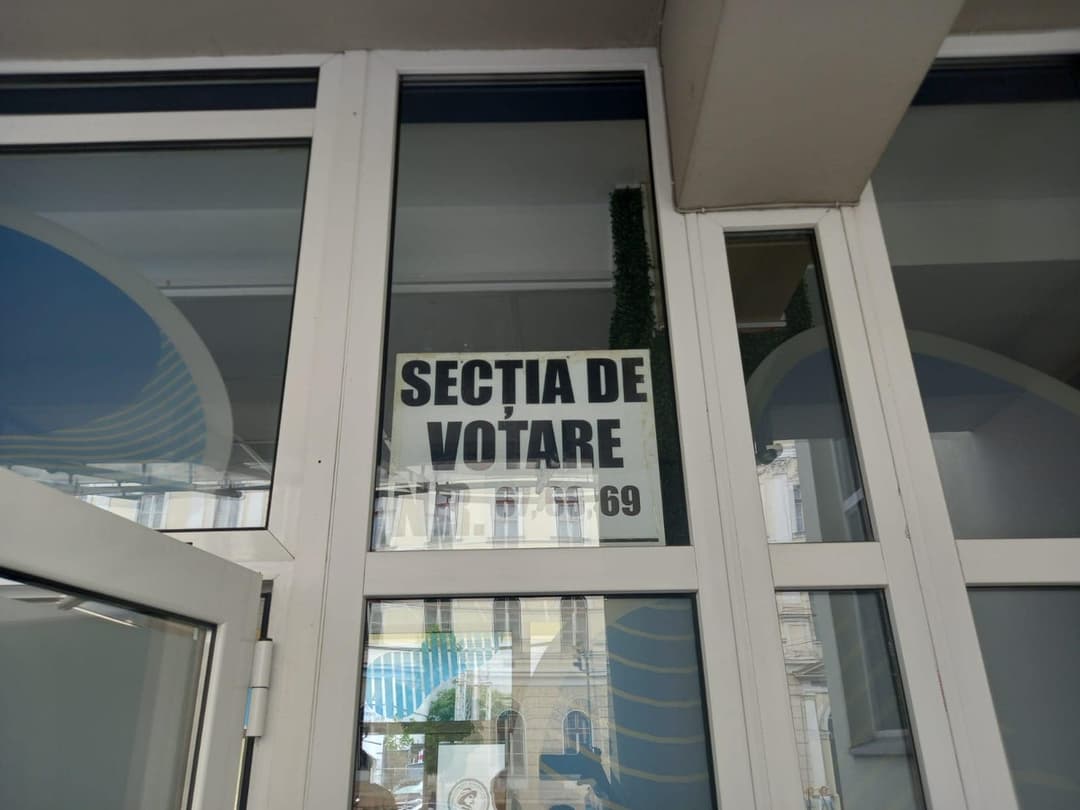  Seniorii domină, iar tinerii surprind prin mobilizare - Analiza prezenței la urne din 4 mai