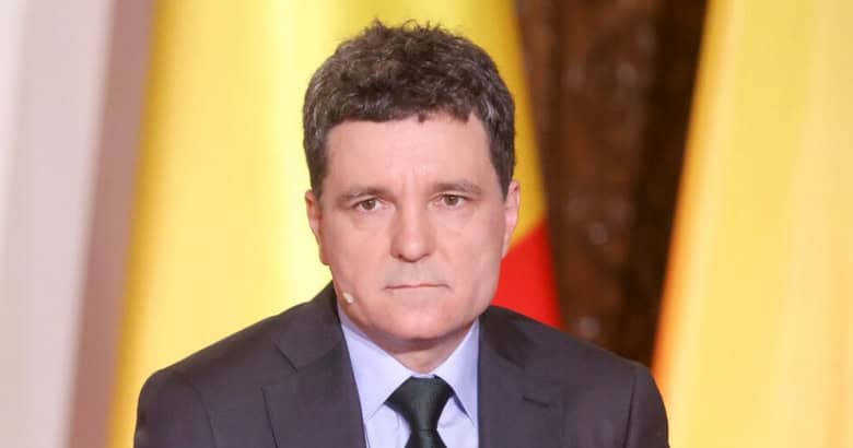  Nicușor Dan a Depus Jurământul și Devine Oficial Președintele României!