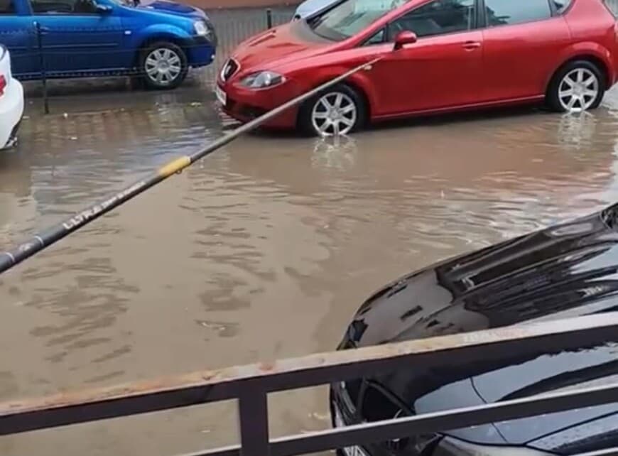  Florești, între Morile de Apă și Stațiunea Pescuitului - Clujenii Transformă Ploaia în Distracție!