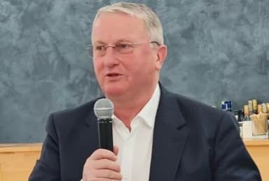  După eșecul electoral, vocile critice ies la iveală!