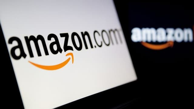 Amazon România face restructurări masive, afacerile depășesc 800 milioane lei, dar pierderile persistă al treilea an consecutiv.
