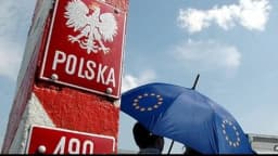 Alegeri Polonia. Final de foc, după ce ambii candidaţi au revendicat victoria. Ultimele estimări îl dau în frunte pe naţionalistul Nawrocki