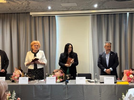 Ministerul Muncii și Federația Sindicatelor semnează un contract colectiv pentru peste 9.400 de angajați